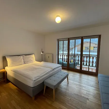 Moderne Ferienwohnung Mit Zugspitzblick Grainau Exterior photo